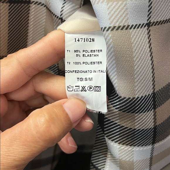 Women's Plaid Blazer with Bear Patches prints - Picture 7 of 7